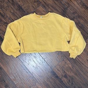 SOLD Yellow crop sweatshirt